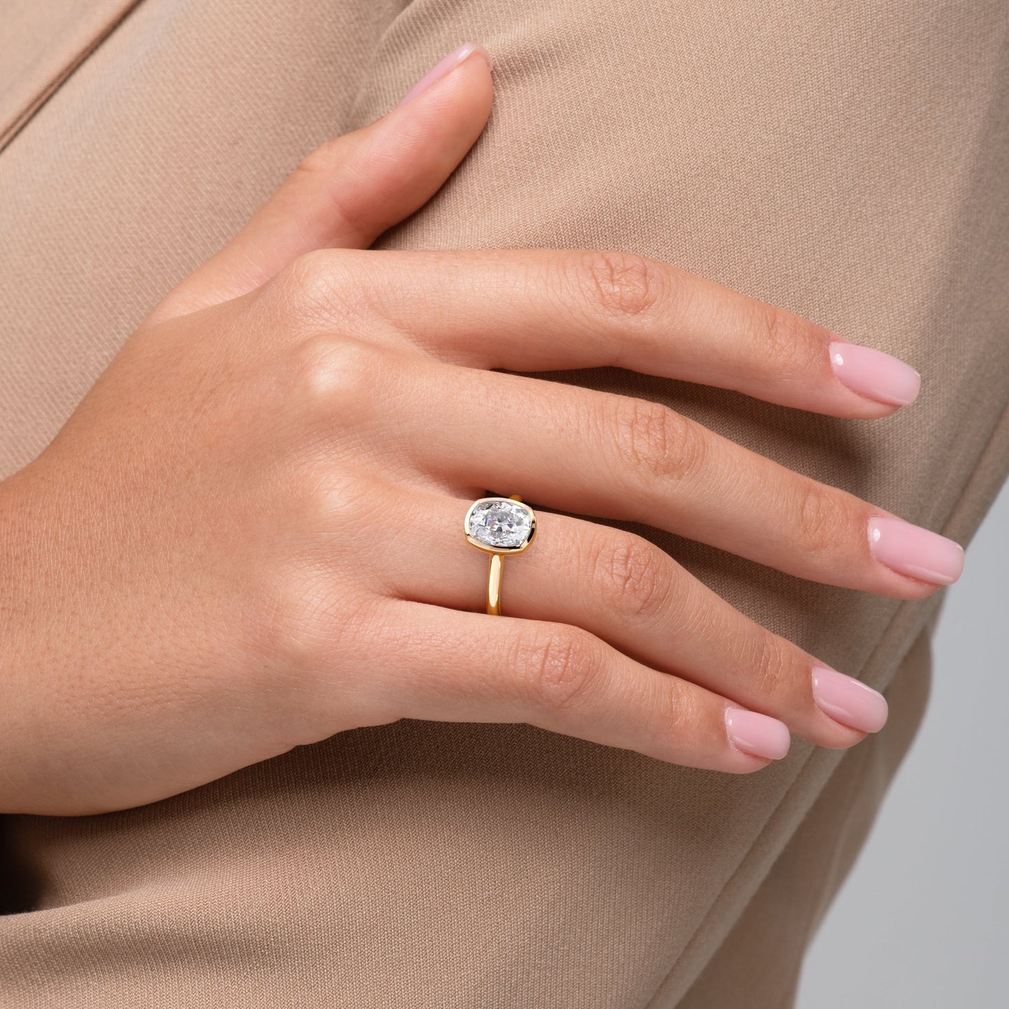 Xena - Antique Cushion Cut